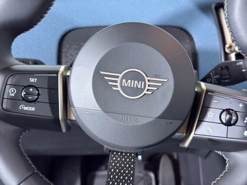 Certified 2025 MINI Cooper Countryman S AWD/4WD image 12