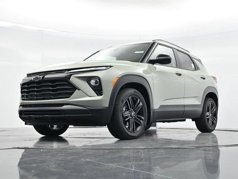 New 2026 Chevrolet TrailBlazer LT w/ Midnight Edition FWD image 26