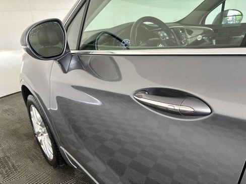 Used 2019 Buick Envision Premium AWD/4WD image 32