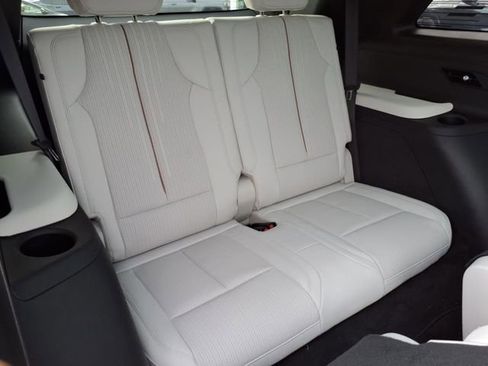 New 2026 Cadillac Vistiq Sport image 23