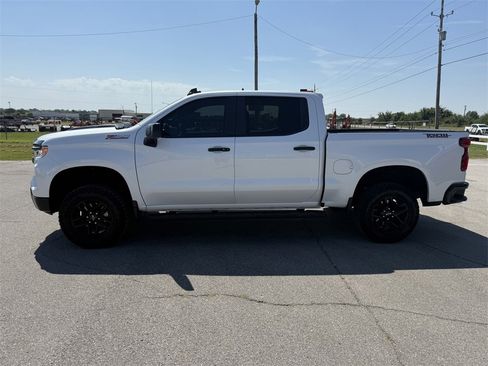 Used 2023 Chevrolet Silverado 1500 LT Trail Boss w/ Protection Package image 6