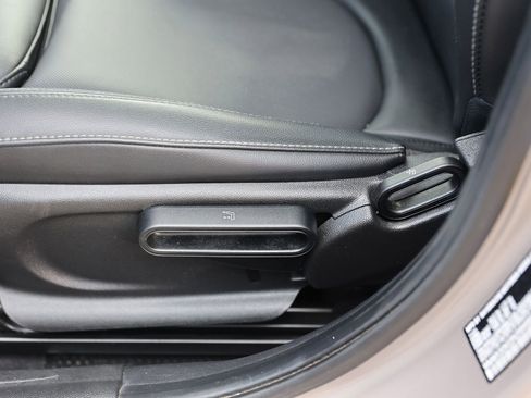 Used 2022 MINI Cooper S w/ Premium Package image 18