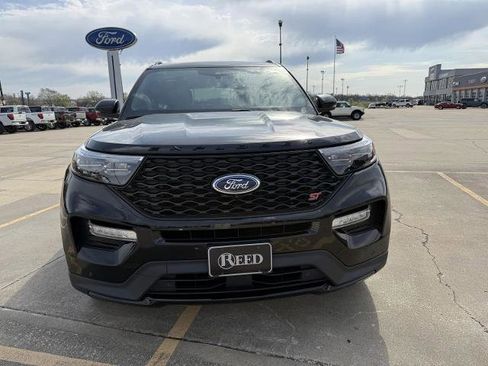 Certified 2023 Ford Explorer ST w/ Equipment Group 401A image 3