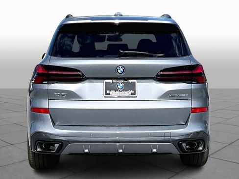 New 2026 BMW X5 xDrive50e w/ Executive Package image 4
