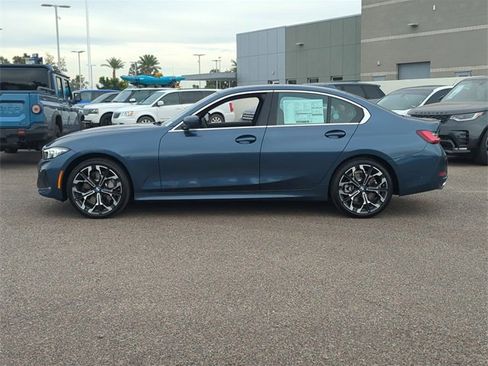 New 2026 BMW 330i Sedan w/ Premium Package image 9