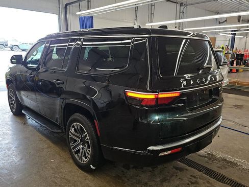 Used 2024 Jeep Wagoneer 4WD w/ Premium Group I image 6