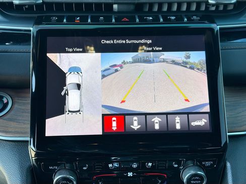 Used 2023 Jeep Grand Cherokee Summit w/ Adv Protech Group IV image 33