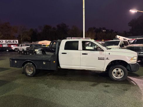 Used 2014 RAM 3500 Tradesman image 2