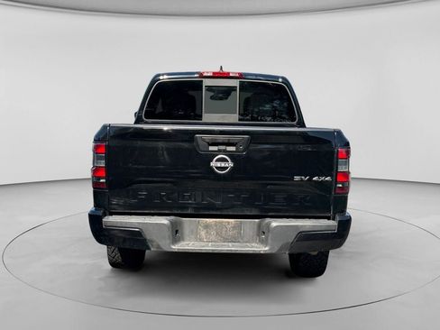 Used 2022 Nissan Frontier SV AWD/4WD image 7