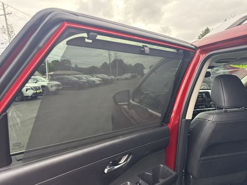 Used 2022 Nissan Pathfinder SL image 20