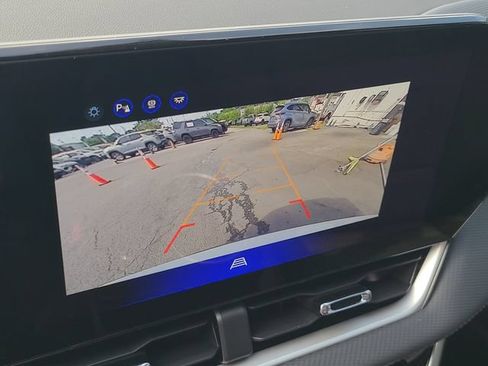New 2027 Chevrolet Equinox LT FWD image 29