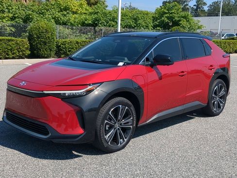 New 2025 Toyota bZ4X FWD image 10