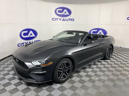Used 2022 Ford Mustang Premium RWD image 37