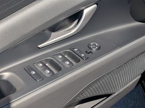 New 2026 Hyundai Elantra SE FWD image 14
