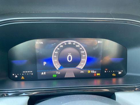 New 2025 Volkswagen Taos S image 40