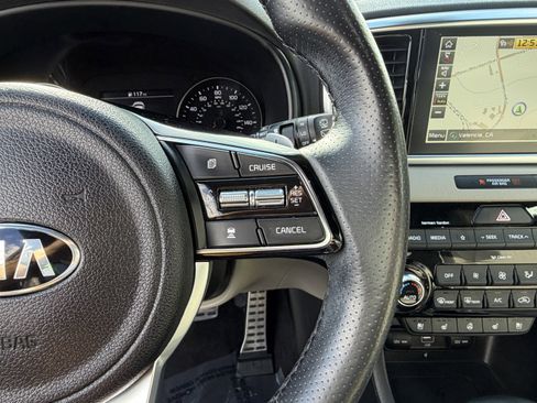 Used 2020 Kia Sportage SX image 28