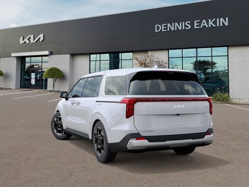 New 2026 Kia Carnival EX image 4