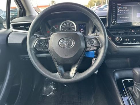 Certified 2022 Toyota Corolla LE image 18