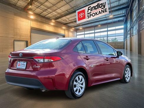 Certified 2024 Toyota Corolla LE image 5