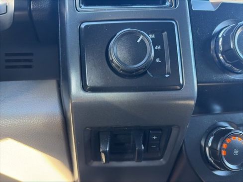 Used 2022 Ford F350 XLT w/ XLT Value Package image 29