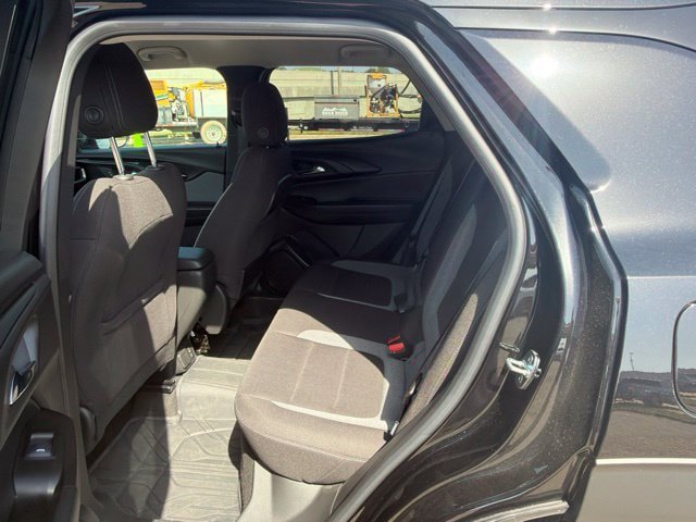 Used 2023 Chevrolet TrailBlazer LT w/ Convenience Package AWD/4WD image 7