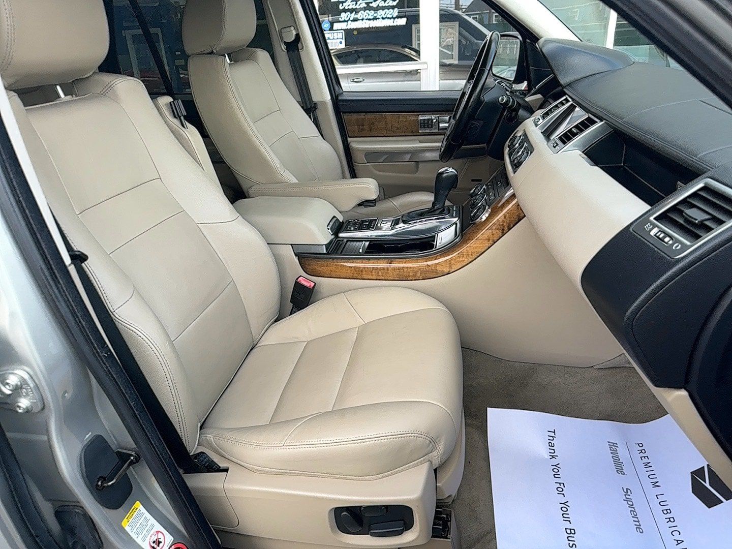 Used 2012 Land Rover Range Rover Sport HSE AWD/4WD image 23