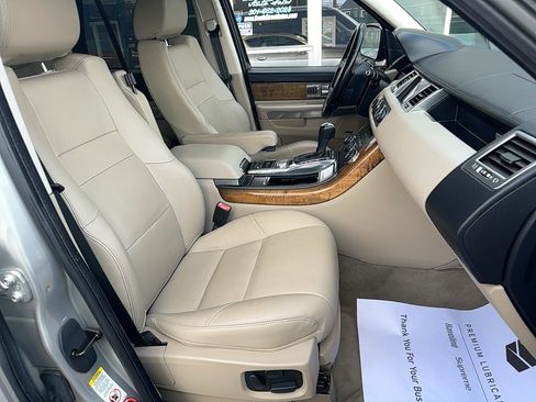 Used 2012 Land Rover Range Rover Sport HSE AWD/4WD image 23