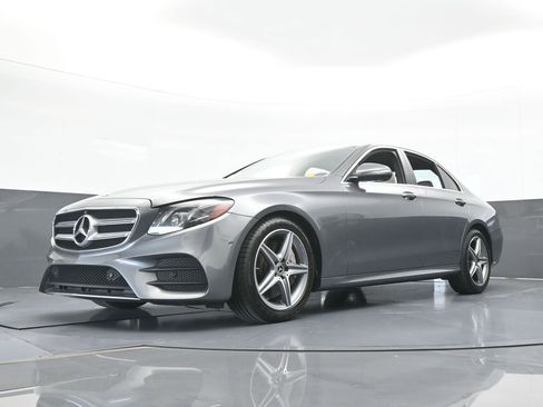 Used 2019 Mercedes-Benz E 300 image 58
