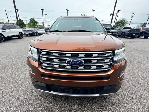 Certified 2017 Ford Explorer XLT w/ Equipment Group 202A AWD/4WD image 8
