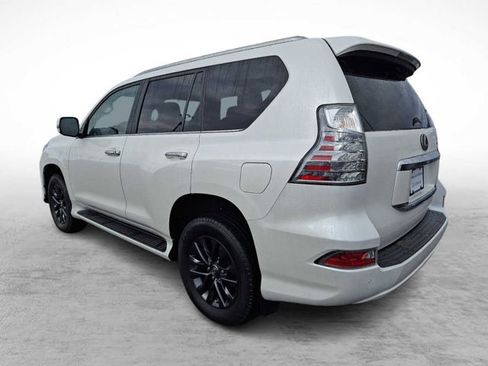 Certified 2023 Lexus GX 460 Premium w/ Premium Package image 5