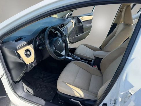 Used 2019 Toyota Corolla LE FWD image 13