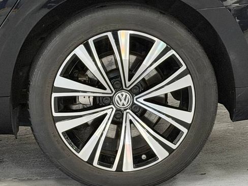 Used 2019 Volkswagen Arteon SE FWD image 8