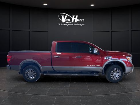 Used 2016 Nissan Titan Platinum Reserve AWD/4WD image 8