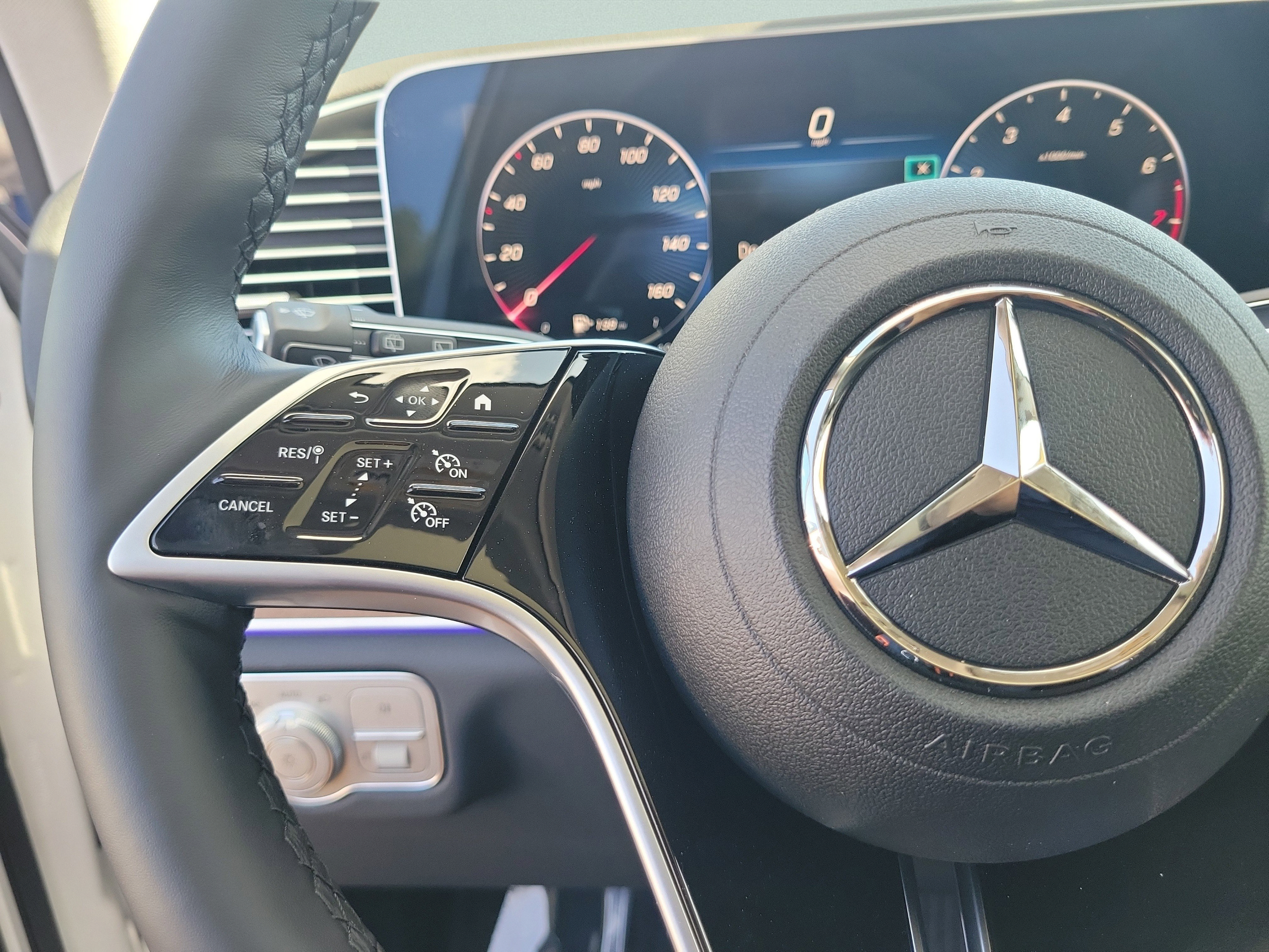 Certified 2026 Mercedes-Benz GLE 350 4MATIC image 52