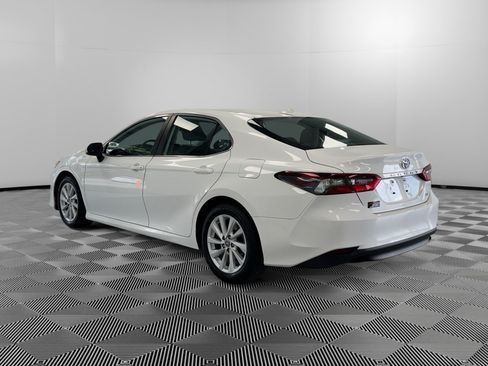 Used 2024 Toyota Camry LE w/ Convenience Package FWD image 6