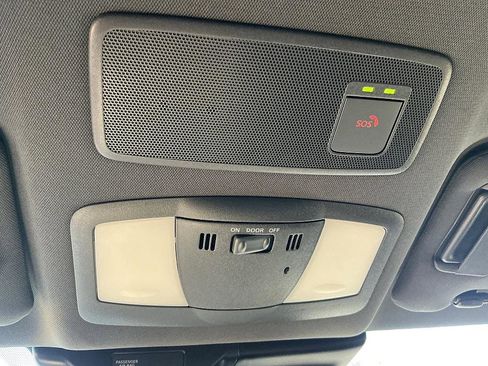 Certified 2024 Nissan Z Performance w/ Floor Mat Package image 25