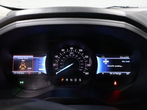 Used 2024 Ford Edge SEL image 38