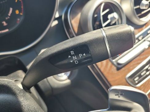 Used 2021 Mercedes-Benz C 300 Sedan image 18