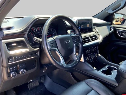 Used 2021 Chevrolet Tahoe Z71 AWD/4WD image 18