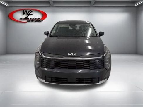 Used 2026 Kia Sportage LX FWD image 2