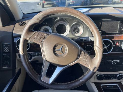 Used 2014 Mercedes-Benz GLK 350 2WD image 7