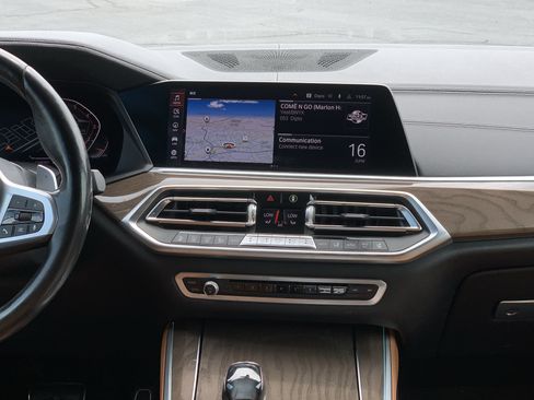 Used 2020 BMW X5 xDrive40i w/ M Sport Package AWD/4WD image 31