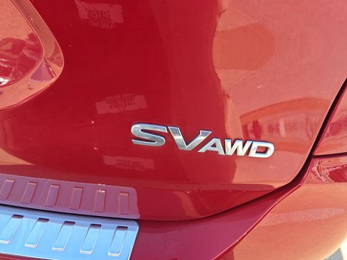 Used 2017 Nissan Rogue SV w/ SV Premium Package AWD/4WD image 11