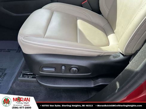 Certified 2023 Chevrolet Traverse Premier w/ LPO, Floor Liner Package AWD/4WD image 21