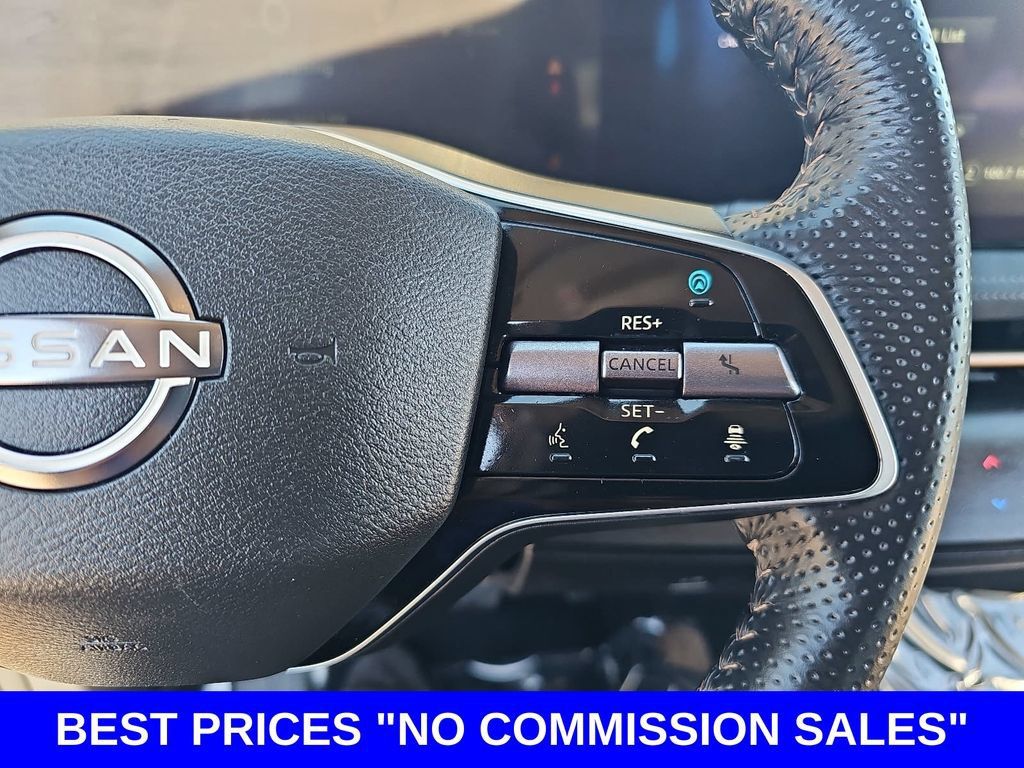 Used 2023 Nissan Ariya AWD/4WD image 18