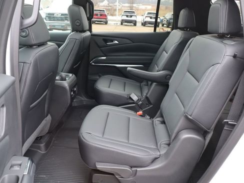 New 2026 Chevrolet Traverse LT w/ Sun and Wheel Package image 38