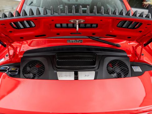 Used 2018 Porsche 911 Carrera RWD image 30