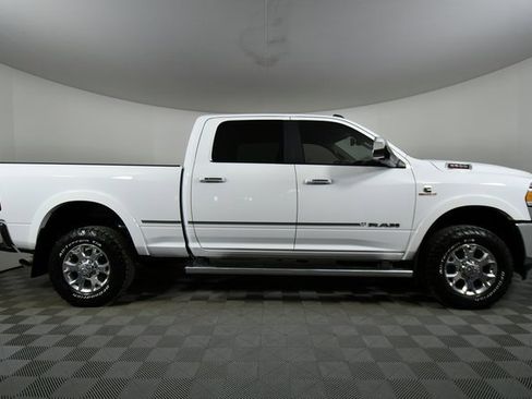 Used 2022 RAM 2500 Laramie image 15
