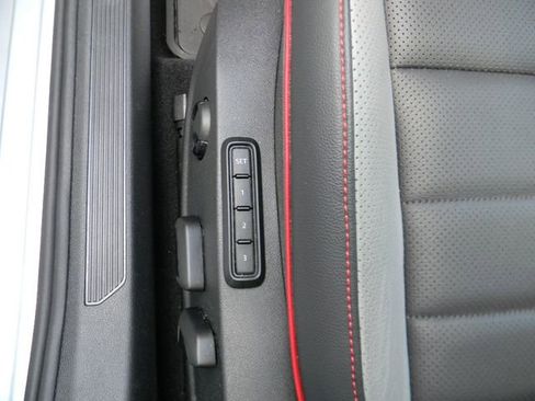 Used 2025 Volkswagen GTI SE FWD image 16
