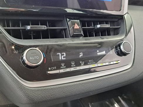 Used 2024 Toyota Corolla LE FWD image 16